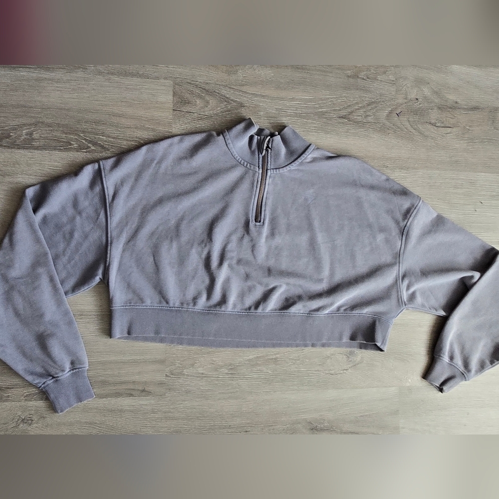 Gymshark Cropped Half-Zip Sweater in Lavender Gray